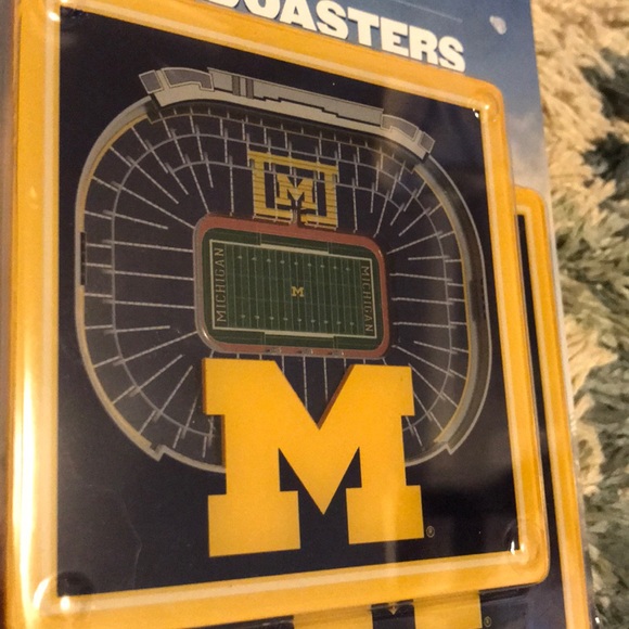 University of Michigan wolverines coasters - Picture 3 of 3
